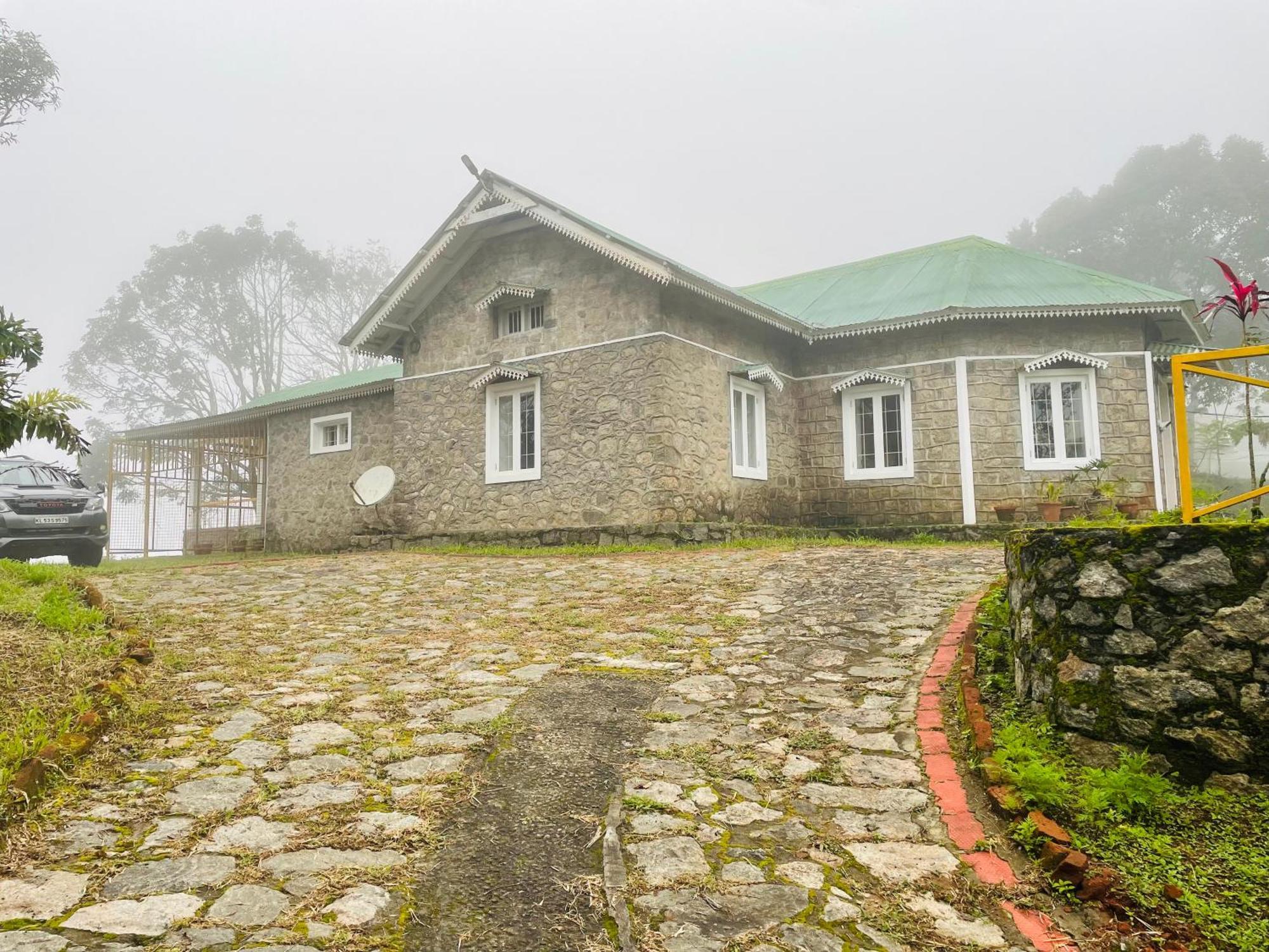 Thottom Stays Private Bungalow Munnar Exterior foto